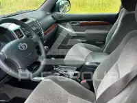 2004 Toyota LAND CRUISER