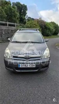 2004 Toyota COROLLA