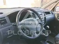 2004 Toyota COROLLA