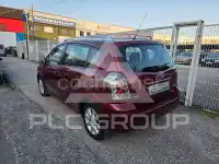 2004 Toyota Avensis