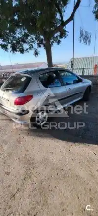 2004 Peugeot 206
