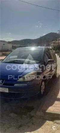 2004 Peugeot 807