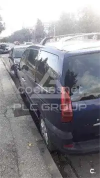 2004 Peugeot 807