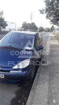 2004 Peugeot 807