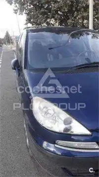2004 Peugeot 807