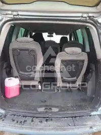 2004 Peugeot 807