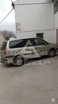 2004 Peugeot 807