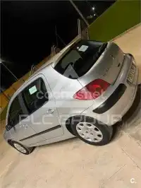 2004 Peugeot 307