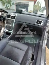 2004 Peugeot 307