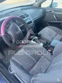 2004 Peugeot 407