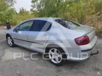 2004 Peugeot 407