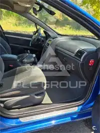 2004 Peugeot 407