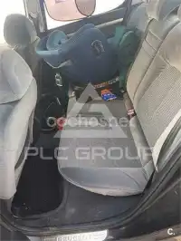 2004 Peugeot 407