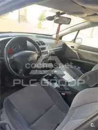 2004 Peugeot 407