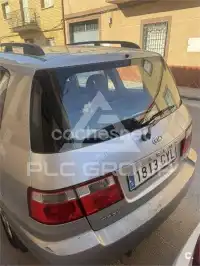 2004 KIA Carens