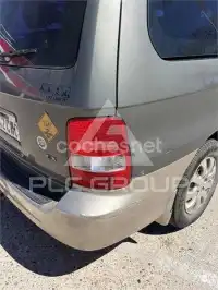 2004 KIA Carnival
