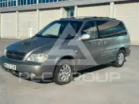 2004 KIA Carnival