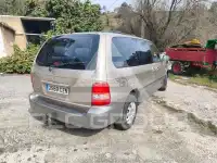 2004 KIA Carnival