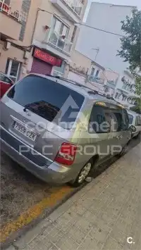 2004 KIA Carnival