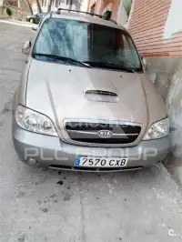 2004 KIA Carnival