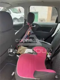 2004 Ford FIESTA