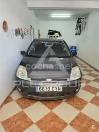 2004 Ford FIESTA