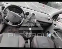 2004 Ford FIESTA