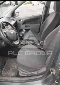 2004 Ford FIESTA