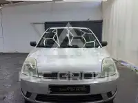 2004 Ford FIESTA