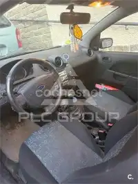 2004 Ford FIESTA