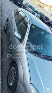 2004 Ford FOCUS