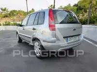2004 Ford FUSION