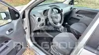 2004 Ford FUSION