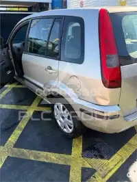 2004 Ford FUSION