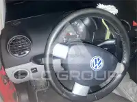 2004 Volkswagen BEETLE