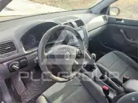 2004 Volkswagen GOLF