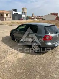 2004 Volkswagen GOLF