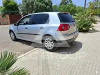 2004 Volkswagen GOLF