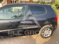 2004 Volkswagen GOLF