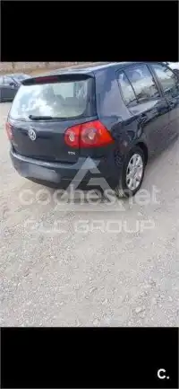 2004 Volkswagen GOLF