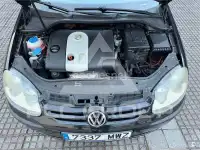 2004 Volkswagen GOLF