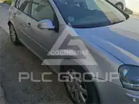 2004 Volkswagen GOLF