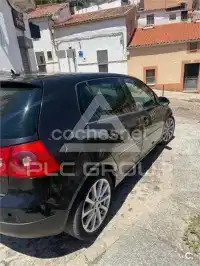 2004 Volkswagen GOLF