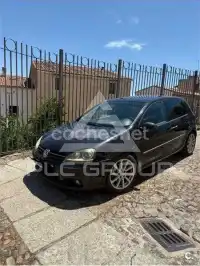 2004 Volkswagen GOLF