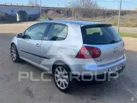2004 Volkswagen GOLF