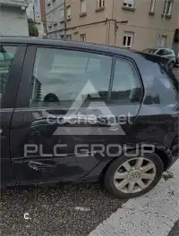 2004 Volkswagen GOLF