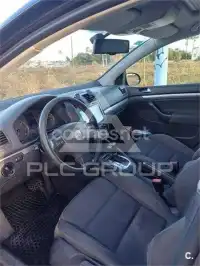 2004 Volkswagen GOLF