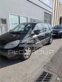 2004 Renault Scenic
