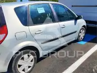 2004 Renault Scenic