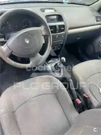 2004 Renault Clio